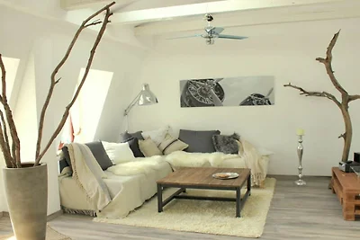 Loft im Turmhaus am Weißen Hirsch