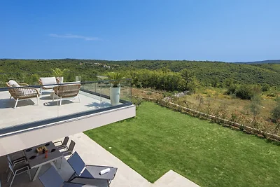 Villa in Labin mit Schwimmbecken