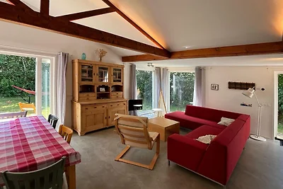 Renovierter Bungalow mit Garten für Familien