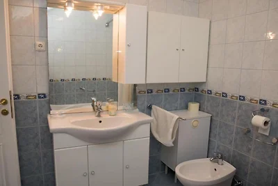 Spacious and Tranquil Apartments with Shared ...