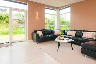 5 Sterne Ferienhaus in Sjølund