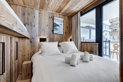 Volledig gerenoveerd appartement, aan de voet...