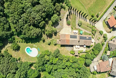 Appartement in La Garrotxa met uitzicht op he...