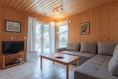 Double bungalow with terrace in the Mirow hol...