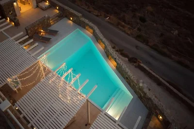 Villa a Mykonos per 8 persone con piscina