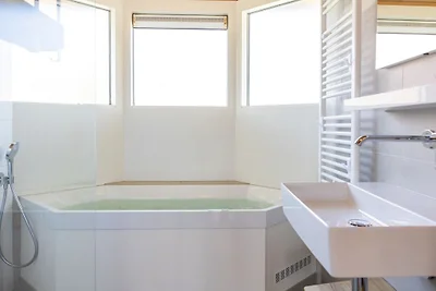 Tjermelân whirlpool