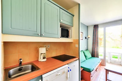 Wohnung in Monflanquin mit Waldblick