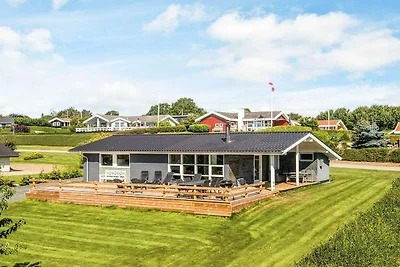 Gerestaureerd zomerhuis in Hejlsminde -- By T...