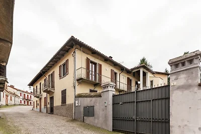 Auffallendes Ferienhaus in Albugnano mit...