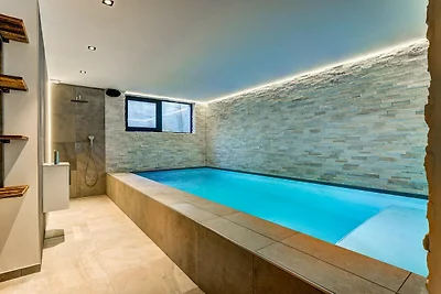 Stunning chalet incl. bkfast & cleaning...