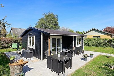 4 Personen Ferienhaus in Faxe Ladeplads-By...