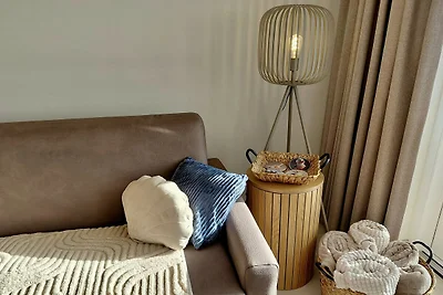 Luxusapartment mit Pool und Parkplatz