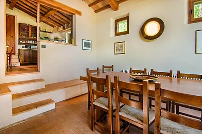 Villa in Borgo Pace mit Pool