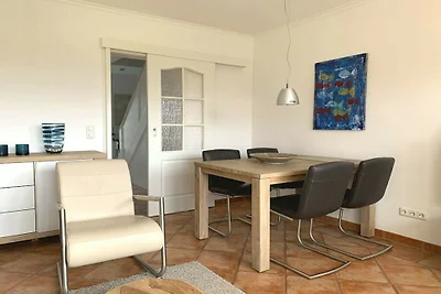 Ferienhaus in Nieblum mit Schwimmbecken