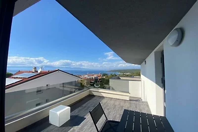 Crystal Sea View