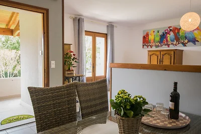 Erfgoed vakantiehuis met barbecue