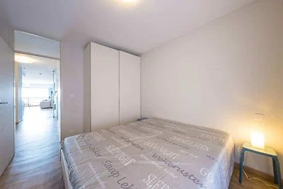 Modernes Apartment mit direktem Meerblick