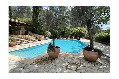 Ferienhaus in Carcès mit Badminton