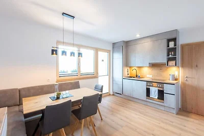 Schöne Ferienwohnung in Top-Lage im Zillertal