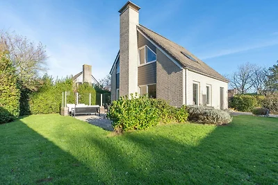 Charmante Villa in der Nähe von Meer und Wald