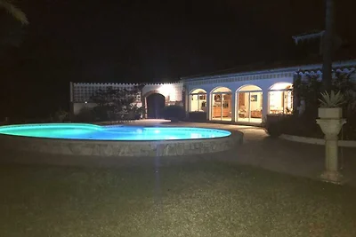 Villa in Torrox mit Schwimmbecken