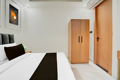 Super Collezione O Prayagraj vicino a IIITA