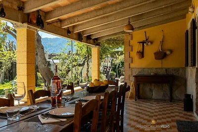 Villa in Pollenà mit privatem Pool und Grill