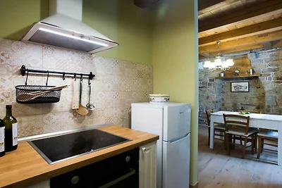 Abitanti Rustic Apartment with Balcony - Two ...