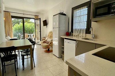 Appartement in Estartit nabij golfbaan