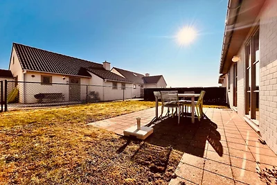 Modern vakantiehuis nabij het strand