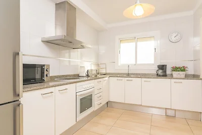 Novi - Apartment In Port D'alcúdia.