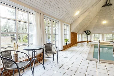 12 Personen Ferienhaus in Væggerløse