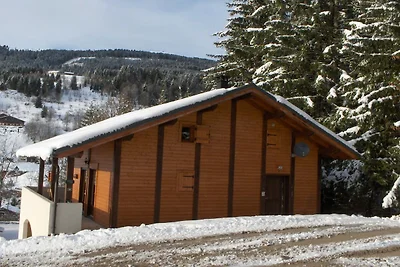 Chalet in Les Gets bij Skibus & Sauna