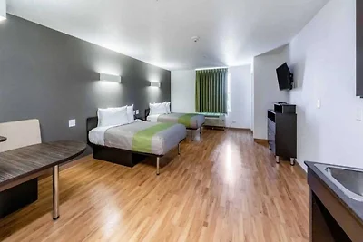 1 Kingsize-Bett Mobil zugängliche Badewanne R...