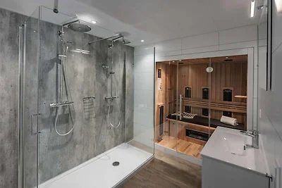 Lodge moderno con ir-sauna, a 500 metri dalla...