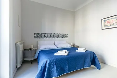 Casa Dante with Balcony