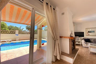 Villa in Nerja mit Pool am El Playazo Strand