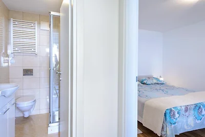 Apartment Pavlina - One Bedroom Apartment wit...