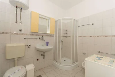 Apartments Mastelić - One Bedroom Apartment w...