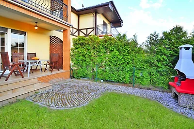 Komfortables Ferienhaus mit Garten, Grzybowo