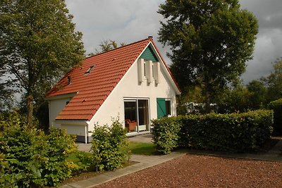 Geräumiges Haus mit Garten an den Langweerder...