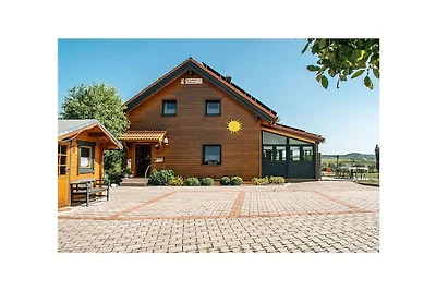 Ferienhaus in Ahorntal mit Schwimmbecken