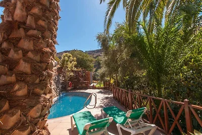 Ländliches Steinhaus mit privatem Pool