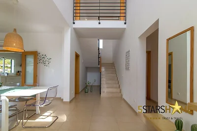 Villa, 200 Meter vom Strand entfernt