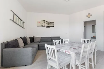 Wohnung in Bologna mit Balkon und Parken
