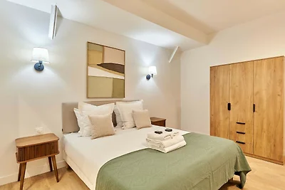 Elegante apartamento con aire acondicionado e...
