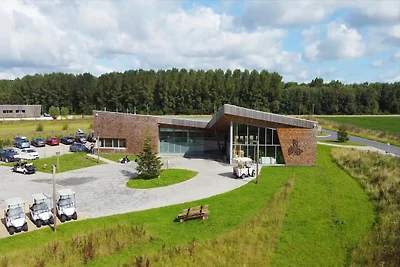 Gezellige bungalow met zwembad