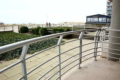 Apartamento en Nieuwpoort con vistas al mar