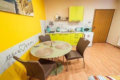 Elegant and Stylish Retreat Apartments with T...