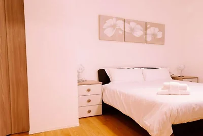Wohnung in Bologna mit Parken